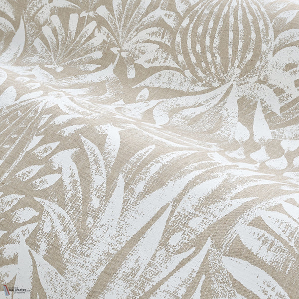 Foliage wallpaper in Blanc by Casamance