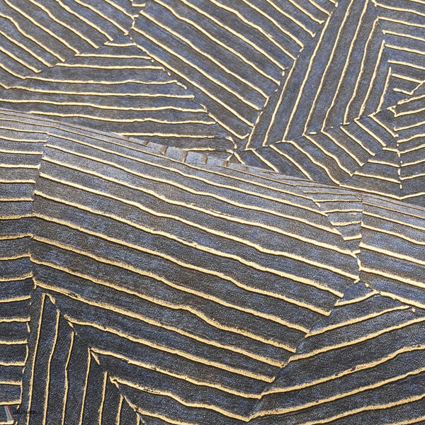Lore wallpaper in Bleu by Casamance