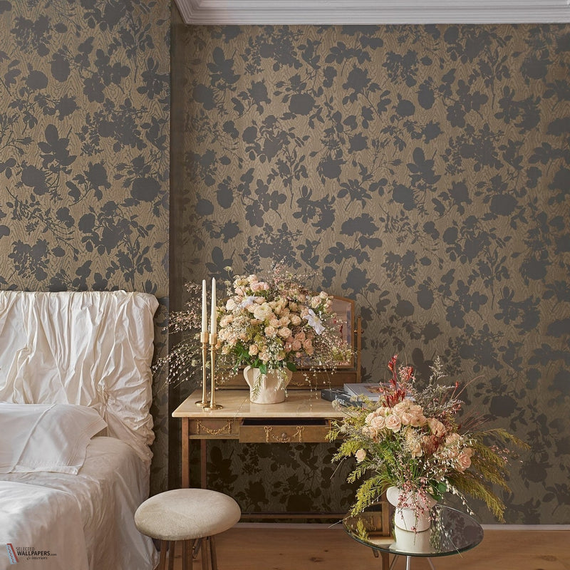 Absence Of Roses Moire behang Cole & Son — interieur