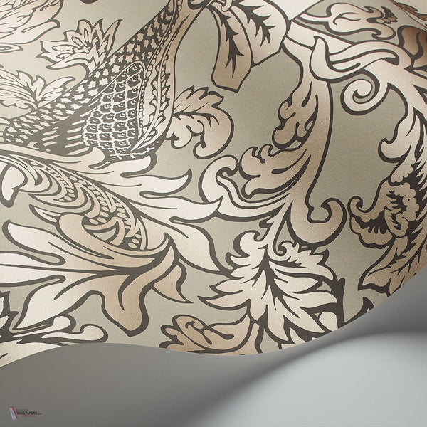 Balabina behang in Metallic Gilver on Linen van Cole & Son