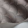 Feather Fan Icons behang in Charcoal & Metallic Bronze van Cole & Son