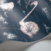 Flamingos Icons behang in Blush on Midnight van Cole & Son