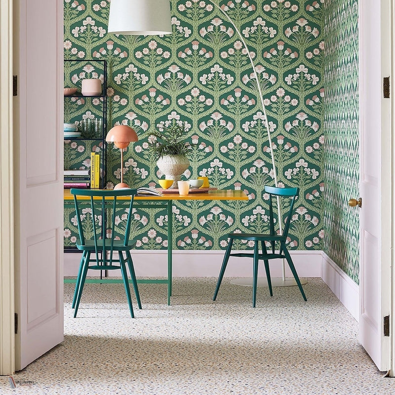 Floral Kingdom wallpaper Cole & Son — interior