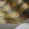 Hollywood Palm behang in Charcoal & Metallic Gold on Charcoal van Cole & Son