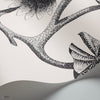 Lily Tapete in Black on White von Cole & Son