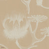 Lily behang in Parchment on Sand van Cole & Son