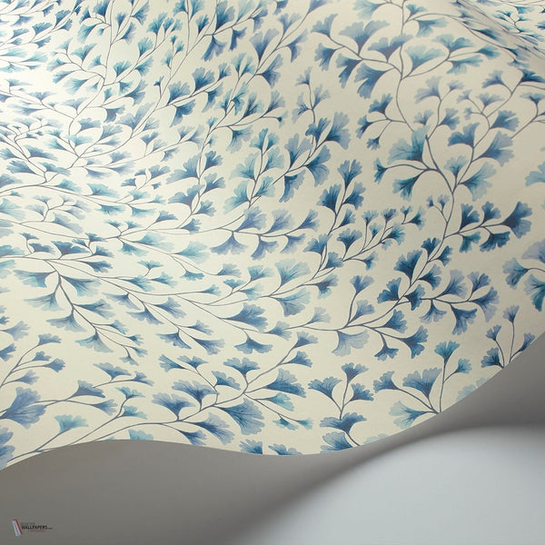 Maidenhair behang in China Blue van Cole & Son