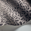 Medina behang in Pewter & Charcoal van Cole & Son