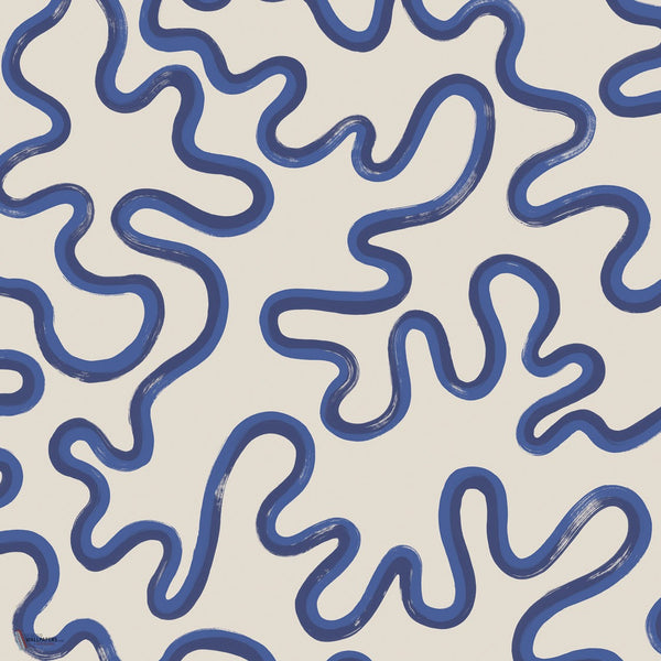 Rainforest Squiggle behang in Navy & Cerulean on Stone van Cole & Son