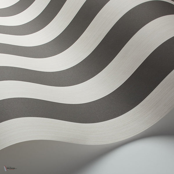 Regatta Stripe behang in Soot & Snow van Cole & Son