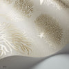 Seafern behang in Metallic Gilver on Stone van Cole & Son