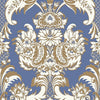 Wyndham behang in Chalk & Metallic Gold on Cerulean Sky van Cole & Son