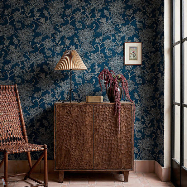 Kashmir Tapete in Indigo von Coordonne — Interieur