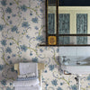 Lily behang in Blue van Coordonne — interieur