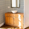 Poppy behang in Blue van Coordonne — interieur
