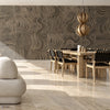 The Dazzle papel pintado en Beige de Daisy James — ambiente
