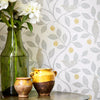 Damson Tree behang van Sanderson