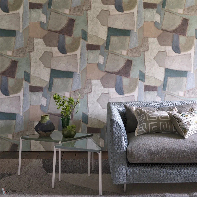 Clay Collage wallpaper by Designers Guild sfeerbeeld