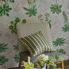 Primevere Tapete von Designers Guild sfeerbeeld