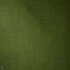 Suedine behang in Moss Green van Dutch Walltextile Company