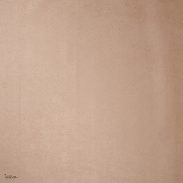 Suedine behang in Taupe van Dutch Walltextile Company