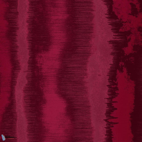 Electromagnetic wallpaper in Aubergine van Texam