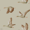 Elysian Geese wallpaper in Briarwood van Sanderson