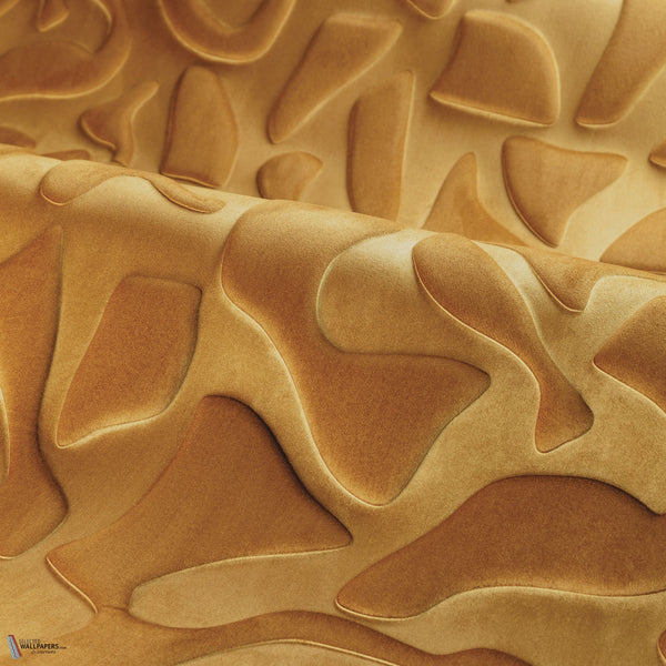Erosion wallpaper in Ambre by Casamance
