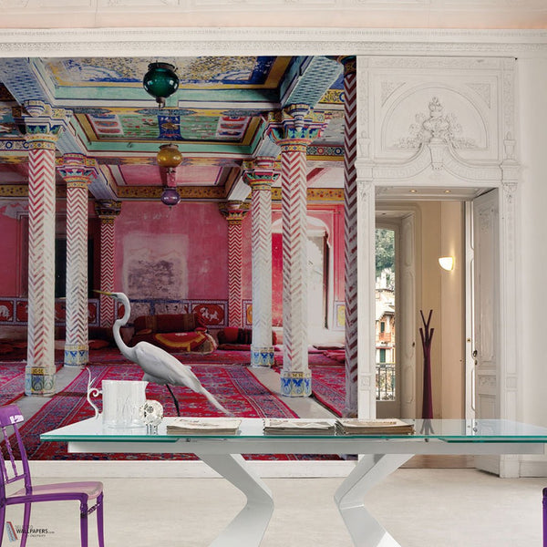 Flight to freedom interieur
