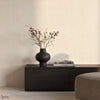 Floc White Tapete in Floc White von Greenland — Interieur