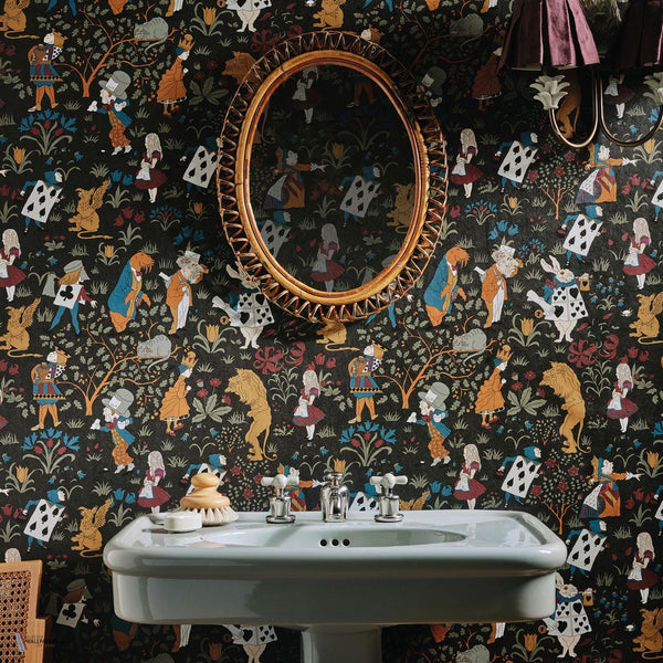 Alice in Wonderland behang van House of Hackney