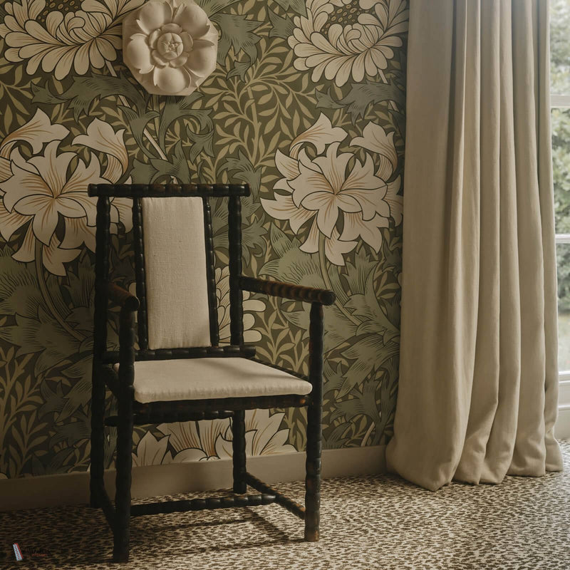 Chrysanthemum Magna Tapete von House of Hackney
