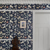 Cosmos Tapete von House of Hackney — Interieur