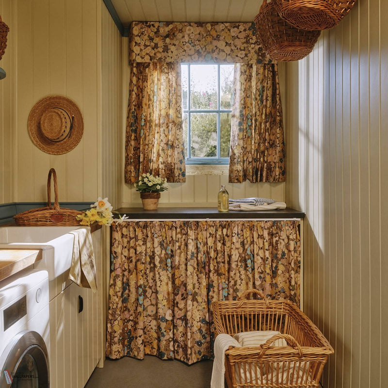 Hollyhocks Cotton tessuto di House of Hackney — interno