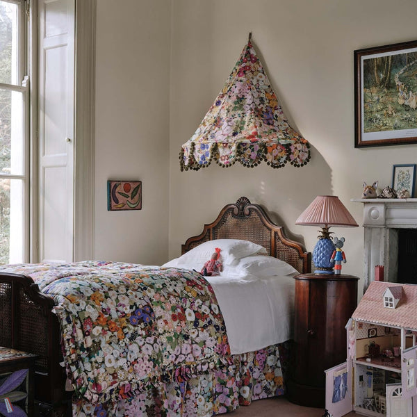 Hollyhocks tissu de House of Hackney — intérieur
