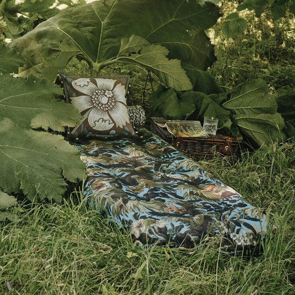 Limerence Recycled Performance stof van House of Hackney — interieur