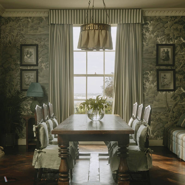 Trematon Stripe Jacquard Stofff von House of Hackney — Interieur