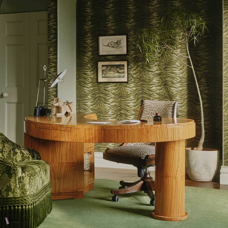 Umber / 300 cm / Sample wallpaper by House of Hackney — interior