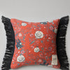 Black Bird cojín en Red/Black de Mind the Gap