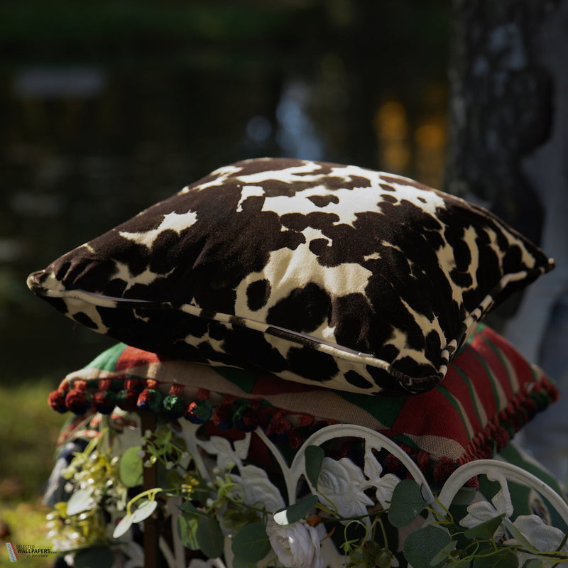 Cowhide Kissen von Mind the Gap — Ambiente