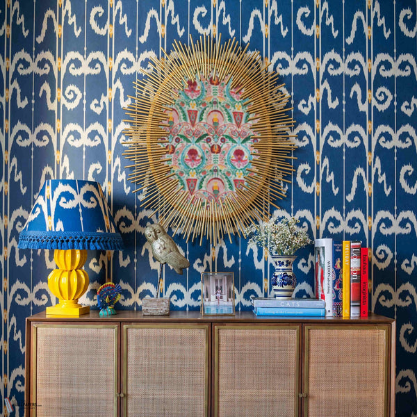 Elysia Ikat papier peint de Mind the Gap — intérieur