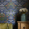 Floral Ornament behang van Mind the Gap — interieur
