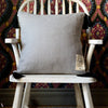 Frost Grey coussin de Mind the Gap — ambiance