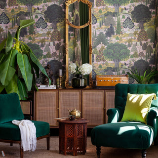 Mind the Gap Non Woven