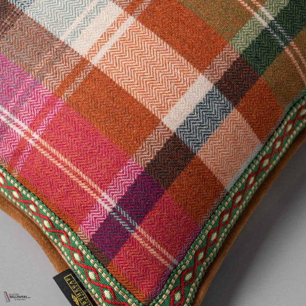 Kerschdorf Plaid Kissen von Mind the Gap — Detail