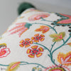 Midsummer Floral coussin de Mind the Gap — détail