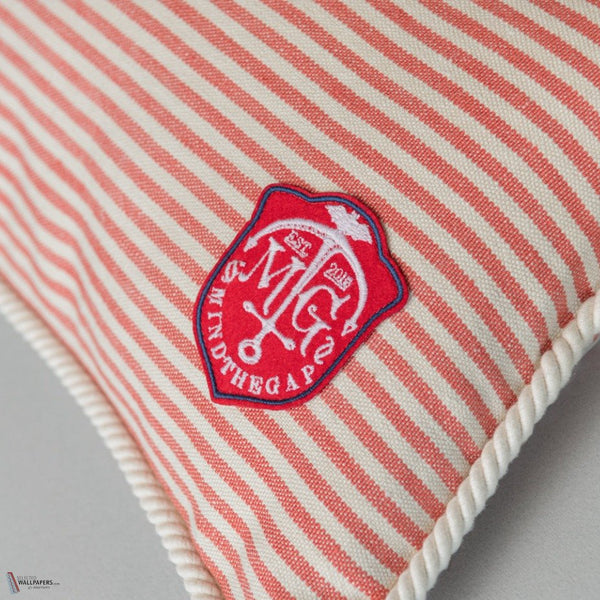 Rhubarb Stripe coussin de Mind the Gap — détail