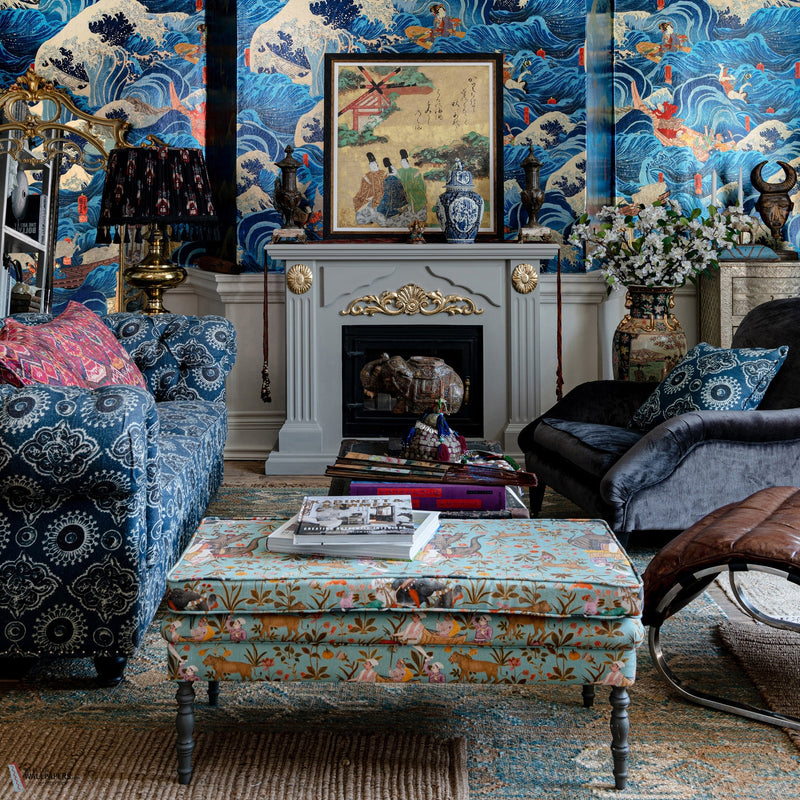 The Former Emporor Tapete von Mind the Gap — Interieur