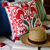 Transylvanian Suzani coussin de Mind the Gap — ambiance