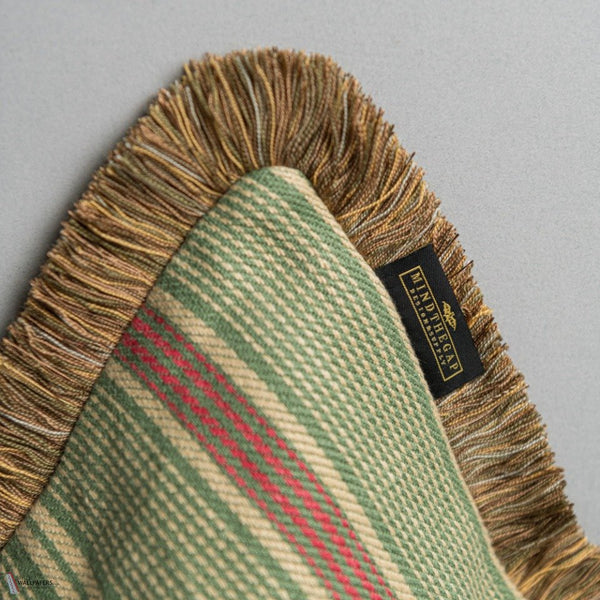 Tyrolean Stripes kussen van Mind the Gap — detail